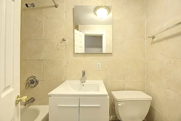 Rented by Bond New York | media 6