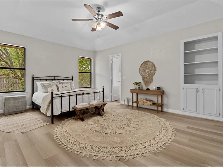 180 County Road 4933 — Photo 10