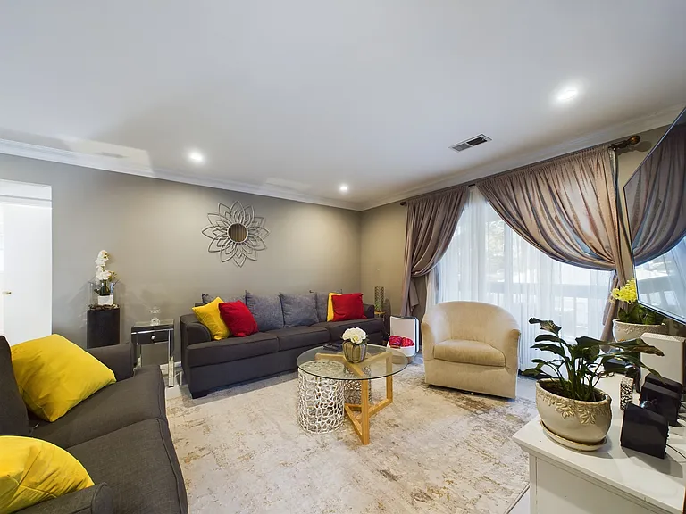 14 Green Valley Ct #14 — Photo 5