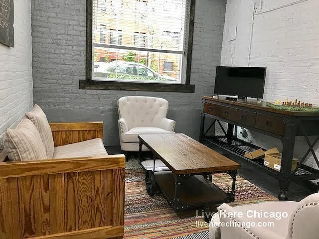 1st image of 6118 N Winthrop Ave APT 3W