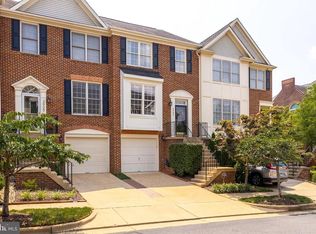 3903 Charles Ave, Alexandria, VA 22305