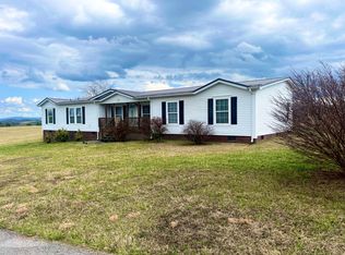 768 Ivanhoe Rd, Max Meadows, VA 24360