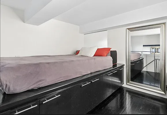 Rented by Compass | media 14