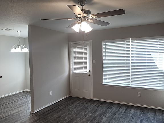 3rd image of 10660 Wild Oak Dr