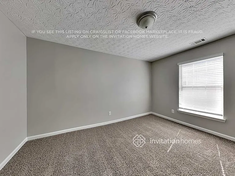 48 Chalet Xing — Photo 14