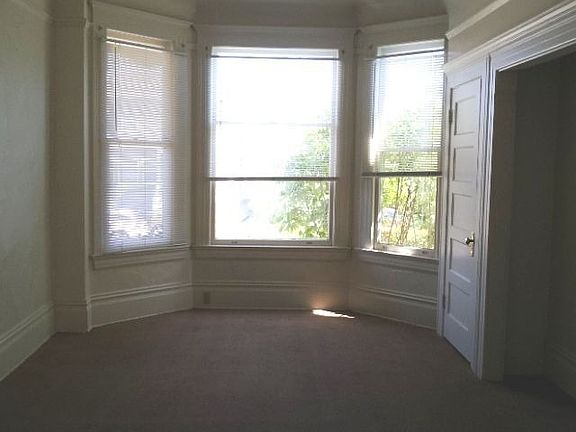 5th image of 429 Monterey St APT A