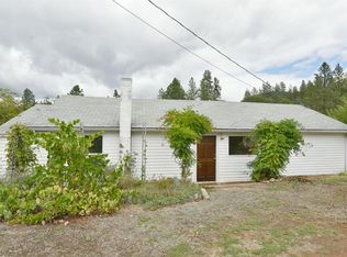 3325 Cloverlawn Dr, Grants Pass, OR