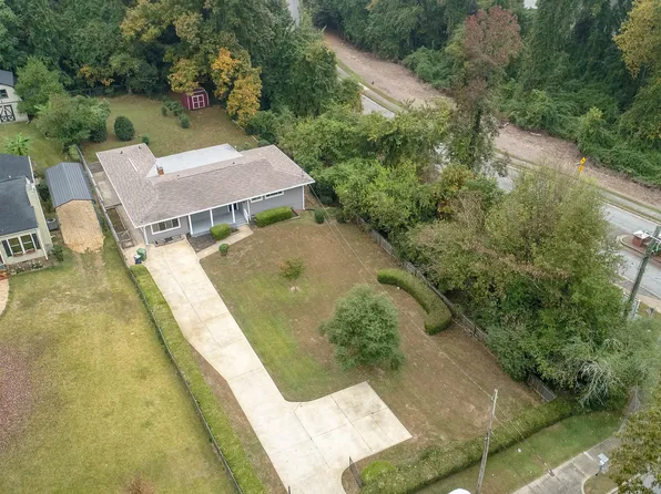 310 Crescent Rd, Griffin, GA 30224
