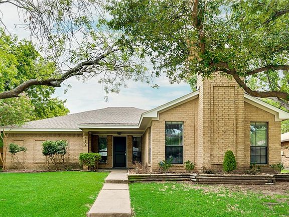3rd image of 3105 Kingswood Dr