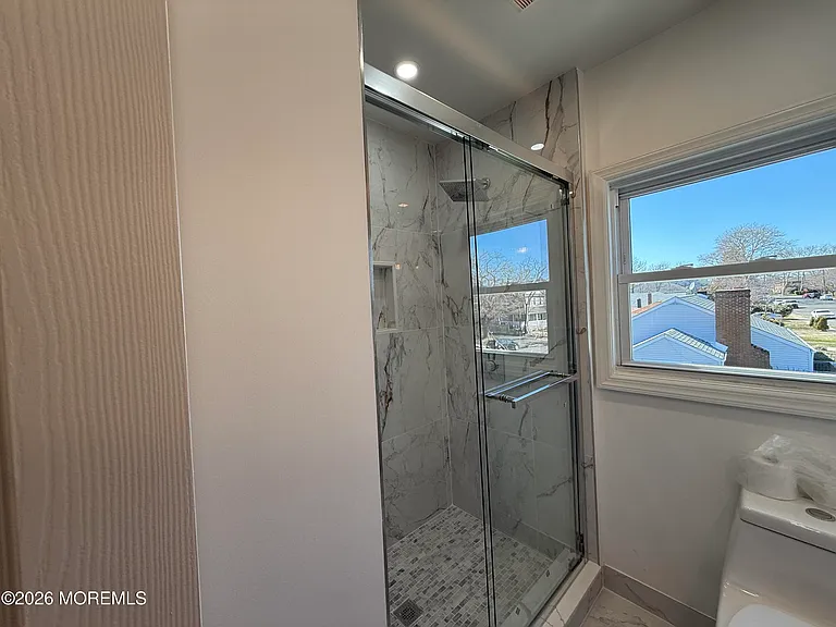 464 2nd Ave #2 — Photo 36