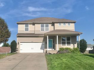 1307 N 209th Ave, Elkhorn, NE 68022