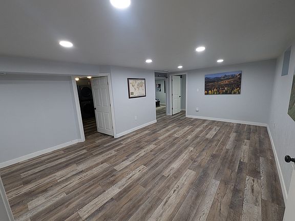 2nd image of 6950 W Archer Pl