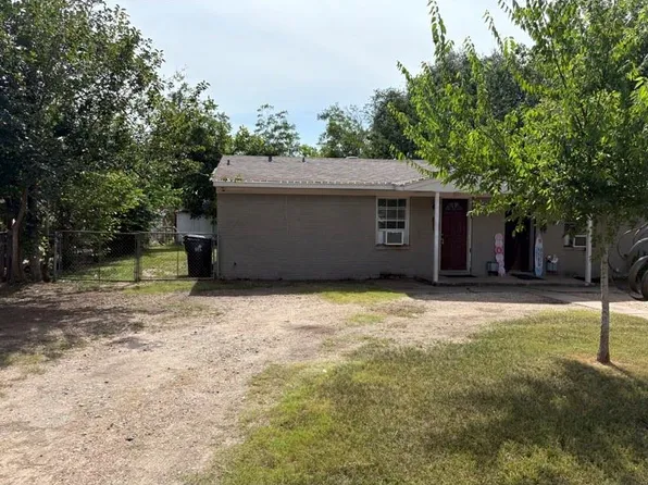 1213 8th St, Rosenberg, TX 77471