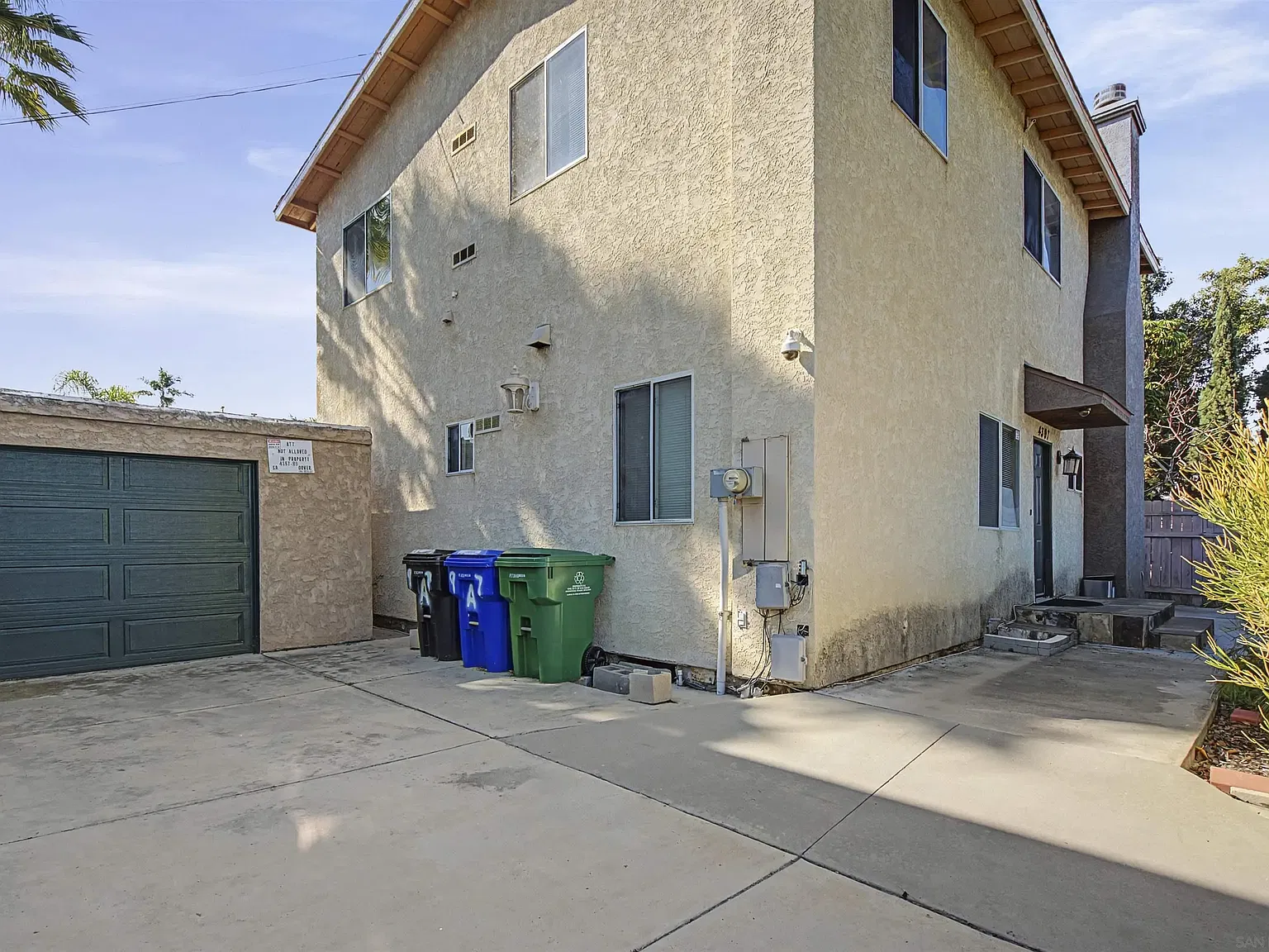 2 bed, 1.0 bath, 1200 sqft, $2,800 — Photo 3