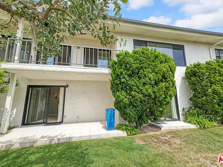 6789 Shearwater Ln — Photo 24