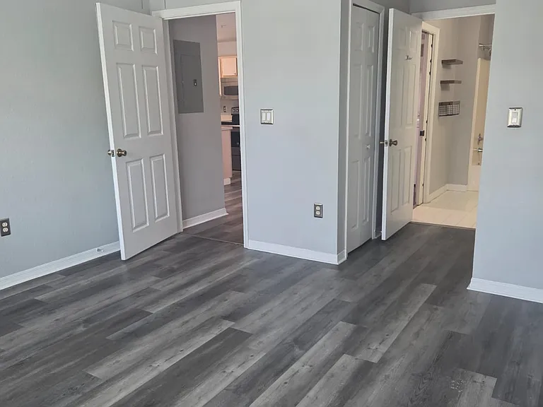 5467 Vineland Rd #6214 — Photo 6