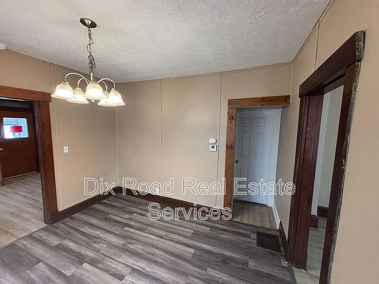 711 Cleveland Ave — Photo 6