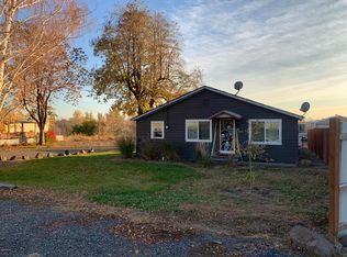 208 & 210 First Ave, Zillah, WA