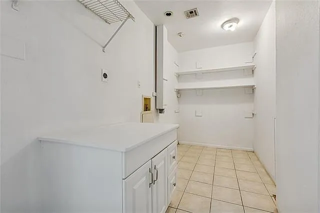 141 N Betty Ln — Photo 13