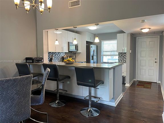 3rd image of 3871 Carambola Cir N #2955