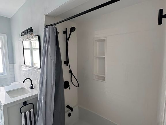 4th image of 140 Linden Ave APT 553