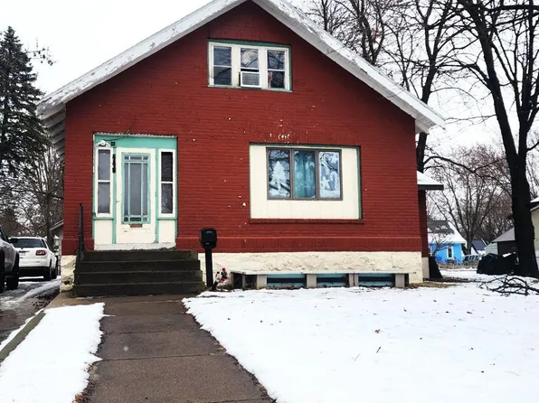 445 Central Ave S, Milaca, MN 56353