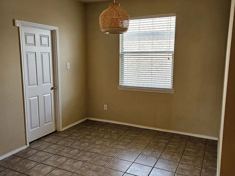 1908 Juniper Dr — Photo 13