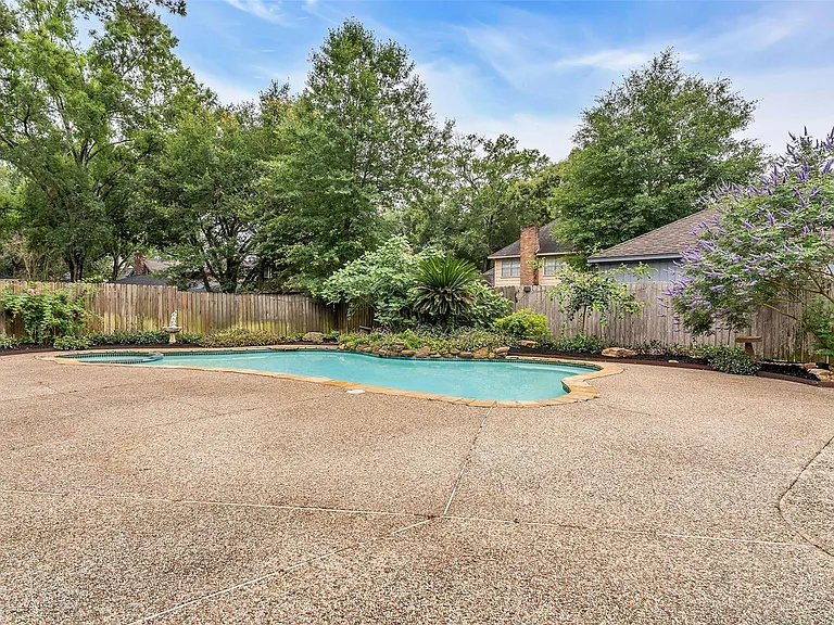2607 Laurel Ridge Dr — Photo 48