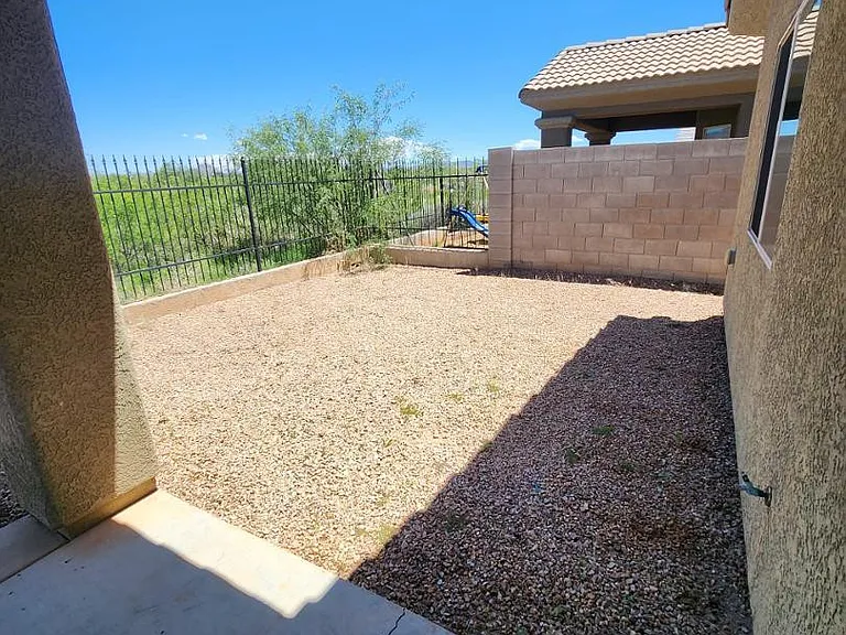 3641 N Camino Del Rancho — Photo 19