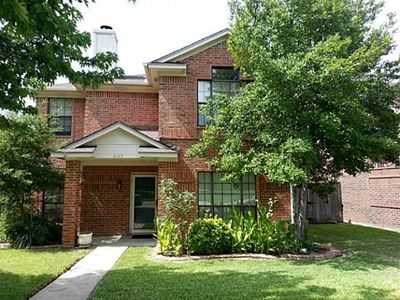 6152 Los Robles Ln, Mesquite, TX, 75150