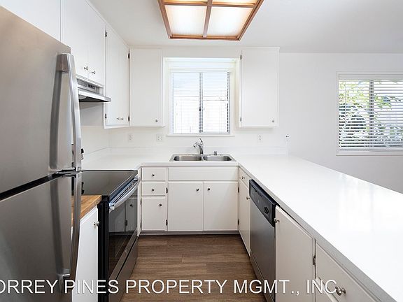 4th image of 553 Bonair St