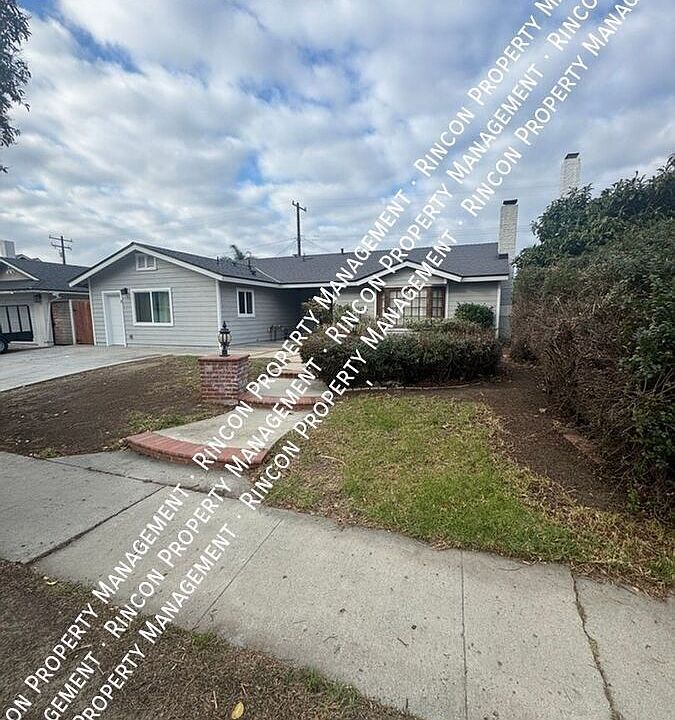 1st image of 1875 Sunridge Dr