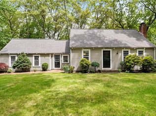 689 Middle Rd, East Greenwich, RI 02818