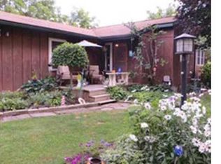 607 Larkin Rd APT I, Derby, NY 14047