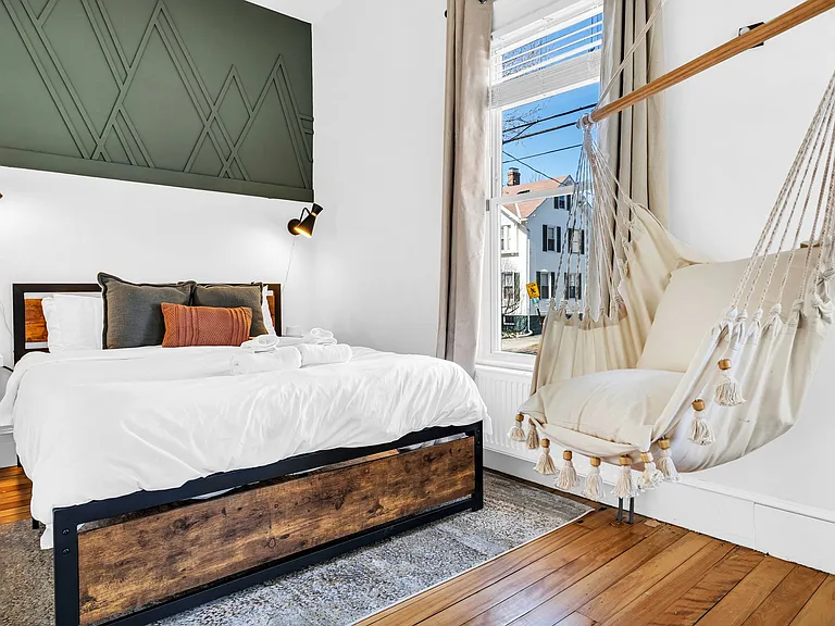 63 William St #1 — Photo 32