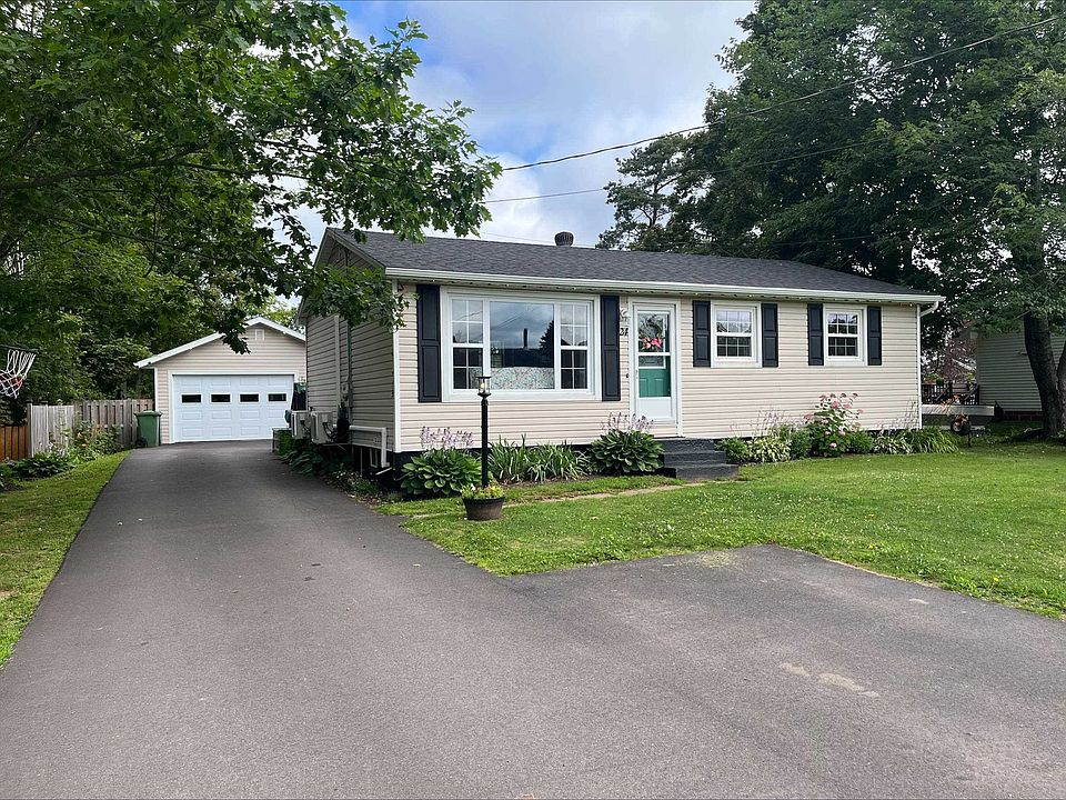 1st image of 24 Gaul Rd