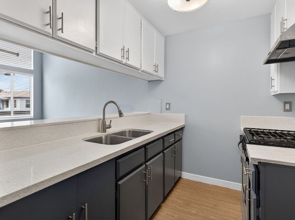 533 E 11th St APT 16