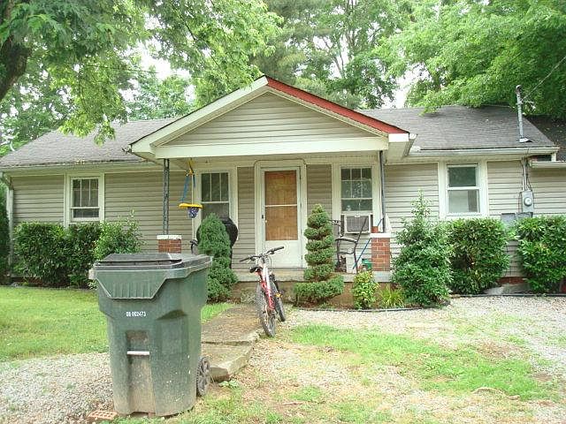 1st image of 117 Central Dr