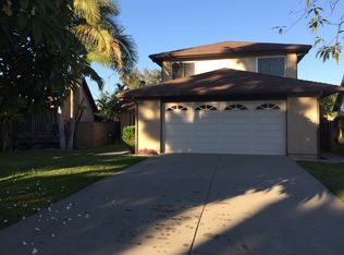 5423 E Village Dr, Commerce, CA 90040