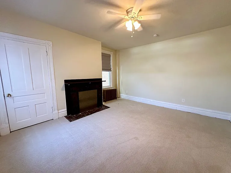 715 N Beatty St — Photo 12