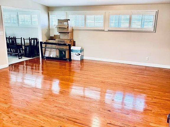 4th image of 1504 Sioux St