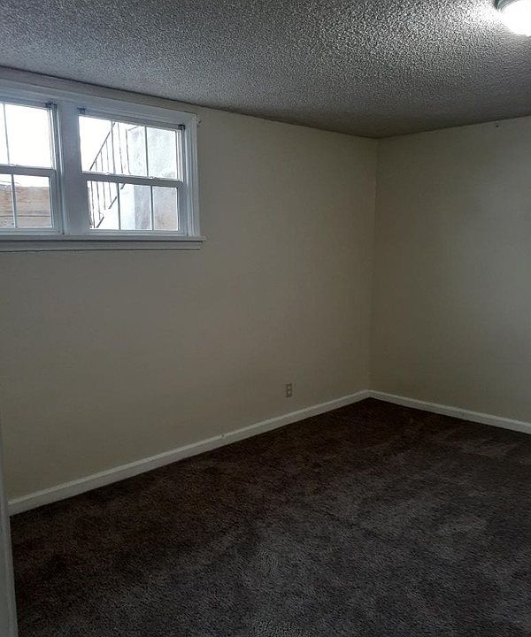 1st image of 910 Capitol St Unit 1