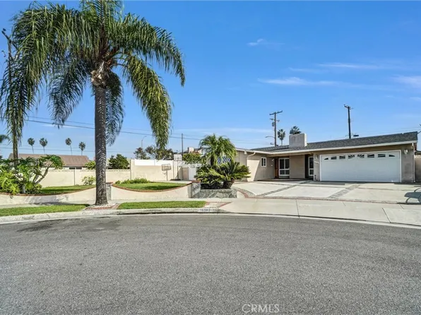 16502 Loire Cir, Huntington Beach, CA 92647