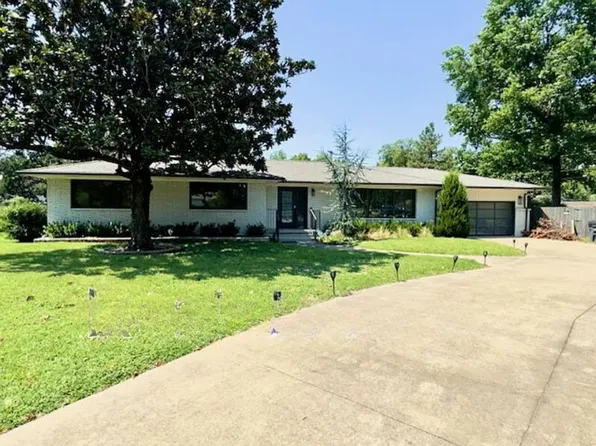 4051 E 46th Pl, Tulsa, OK 74135