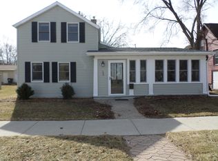 130 E Howard St, Portage, WI 53901