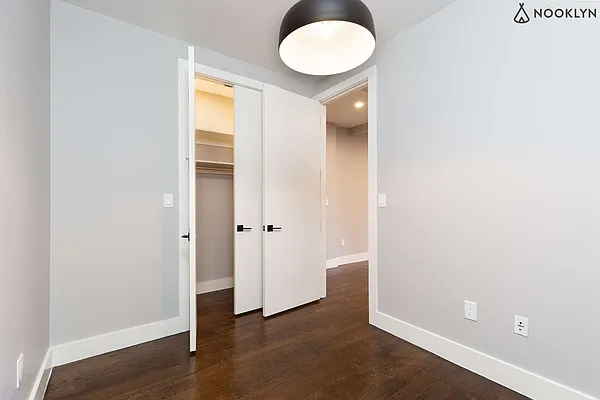 Rented by Nooklyn NYC LLC | media 6