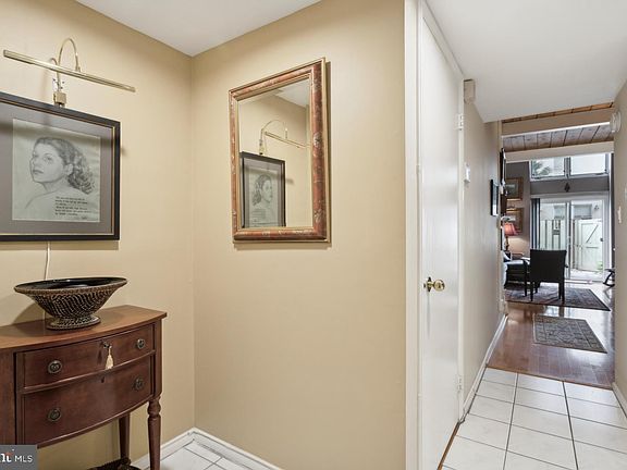 3rd image of 870 N 28th St APT 114