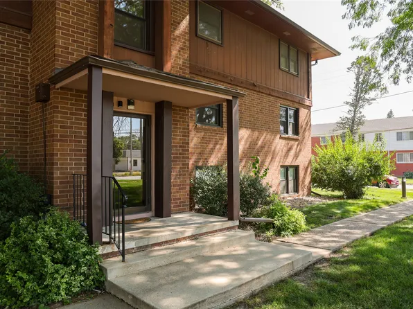 1900 50th St APT 10, Des Moines, IA 50310