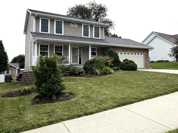 2905 145th St, Urbandale, IA 50323