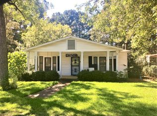 447 S 3rd St, Baldwyn, MS 38824